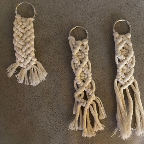 Macrame Keychains - Picture 2 of 11